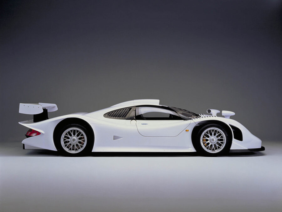 Porsche 911 GT1 Strassenversion 1998